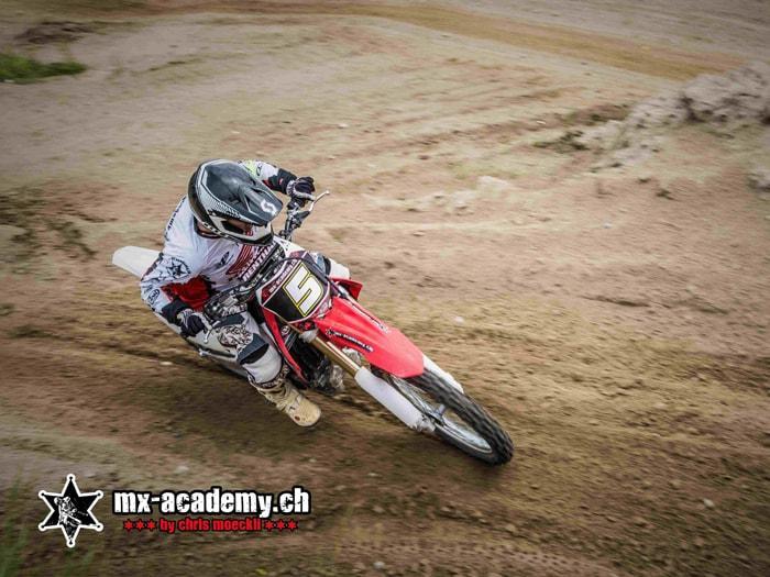 Riding MX off-road as an ideal Supermoto training
