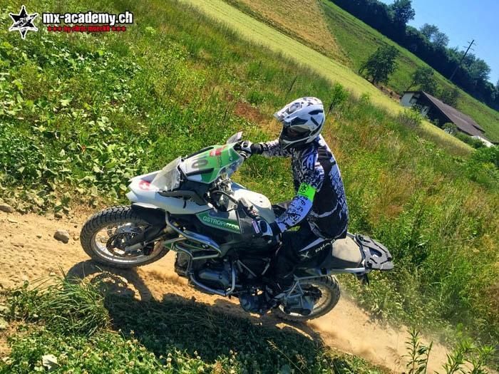 Motorrad Fahrsicherheitstraining im Gelände mit eigenem Motorrad