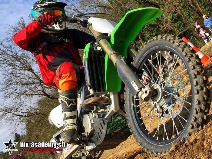 Stages moto cross en Suisse, entrainement de moto cross avec sa propre moto de cross